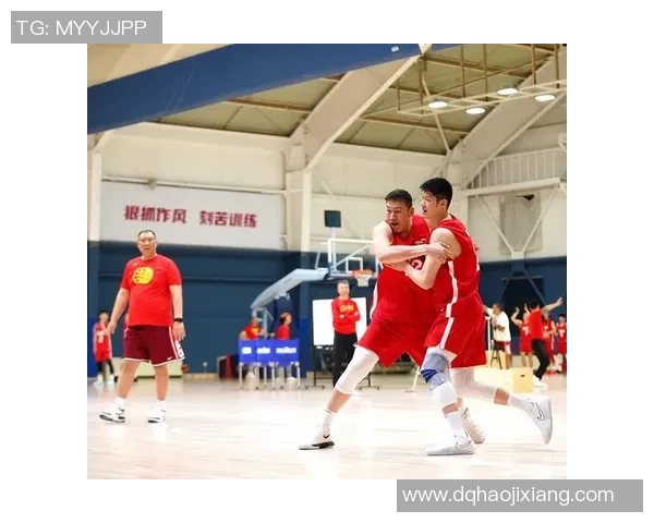 五星篮网对决热火展现篮球魅力激烈对抗引发球迷热情期待 五星篮网对决热火展现篮球魅力激烈对抗引发球迷热情期待