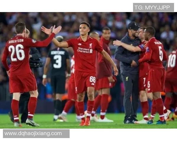 克罗日与罗马的激烈对决揭示足球战术与团队精神的较量 克罗日与罗马的激烈对决揭示足球战术与团队精神的较量