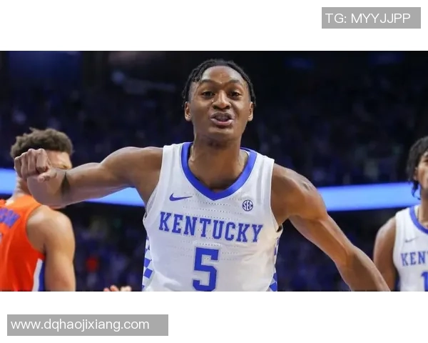 伊曼纽尔奎克利的崛起之路:从新秀到球队核心的精彩历程 伊曼纽尔奎克利的崛起之路:从新秀到球队核心的精彩历程