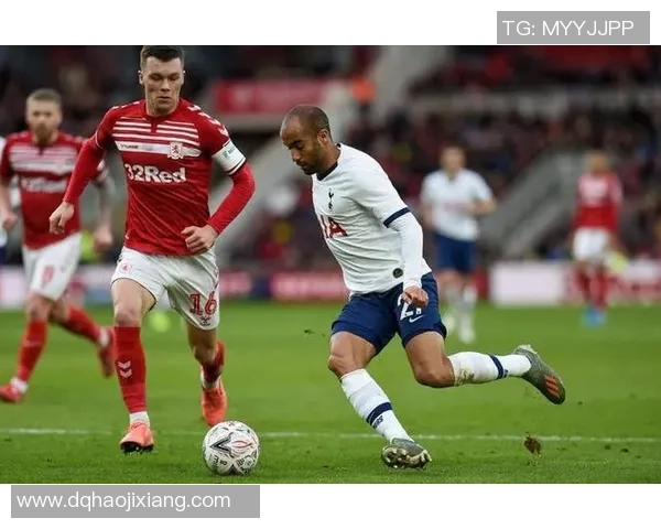 伯顿与巴恩斯利激战回顾双方精彩表现与战果分析 伯顿与巴恩斯利激战回顾双方精彩表现与战果分析