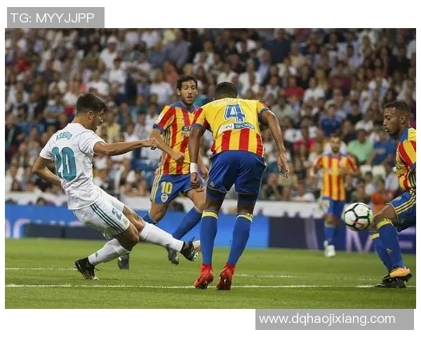 巴伦西主场迎战皇家贝，争夺西甲积分榜关键战役的精彩对决